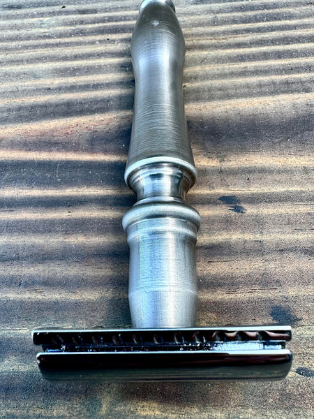 Kedzie Avenue Safety Razor - 4.0" length